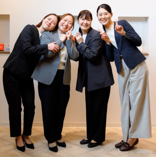 Tさん スタッフの集合写真