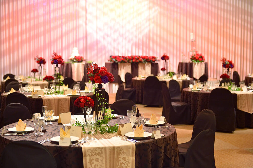 大分の結婚式場トキハ会館の披露宴会場